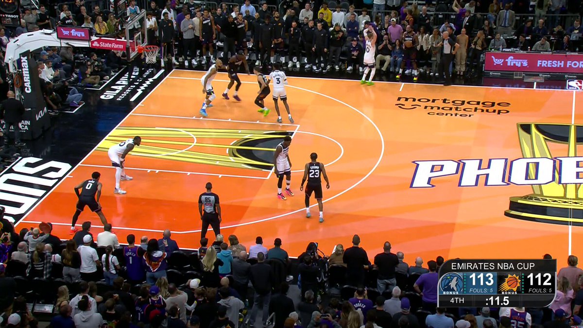 COLLIN GILLESPIE WINS IT FOR THE SUNS IN THE FINAL SECONDS!!!

ENDED THE GAME ON A 9-0 RUN.

PHOENIX MOVES TO 2-0 IN WEST GROUP A 🔥 