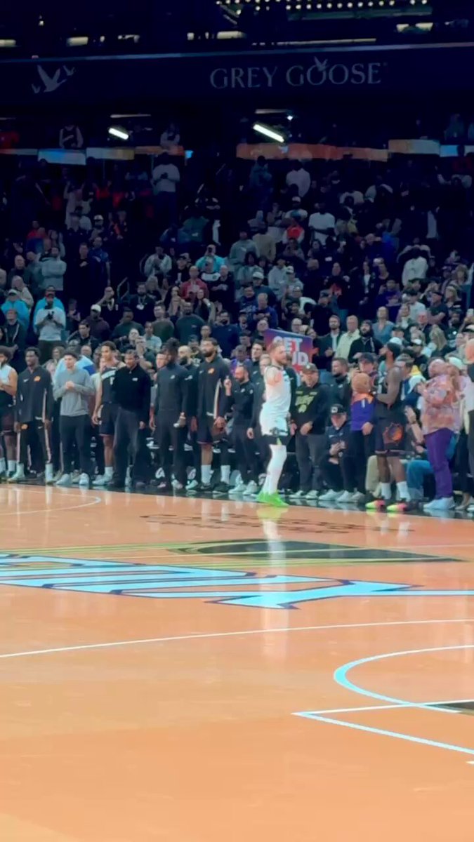 IT'S A PARTY IN PHOENIX! 

Gillespie and the Suns get the last-second win ☀️  