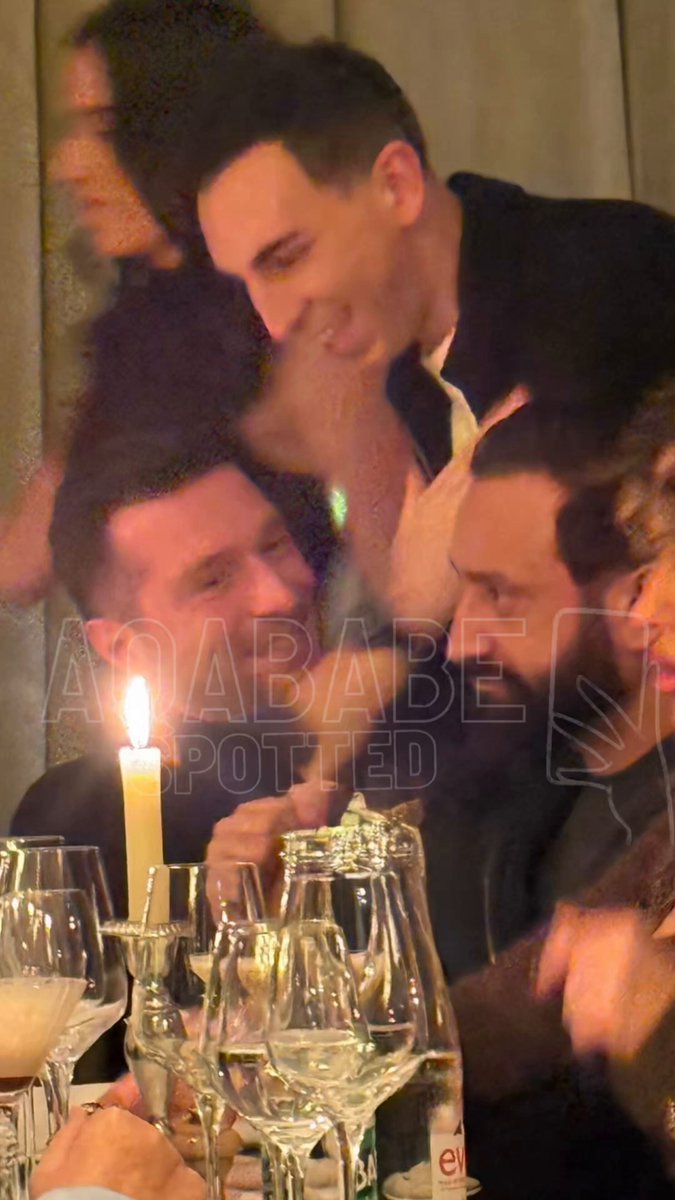 🔴 PEOPLE | Jordan Bardella, Marine Lepen, Cyril Hanouna et Jordan Deluxe  au Thoumieux hier soir. 👀🍷