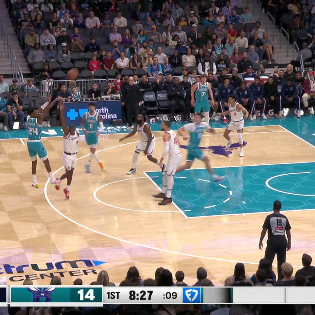 A matinee middy from UNO 🪣 