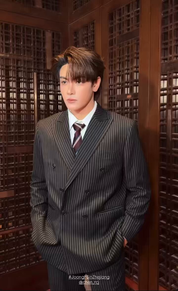 Hello groom 🤵‍♂️ JOONG IN LOVE ZHEJIANG #JoongFSinZhejiang