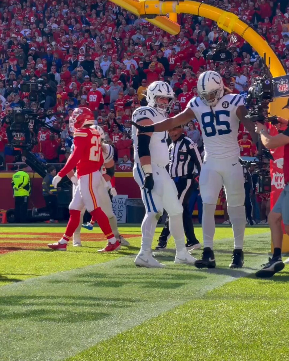 🪾

#ForTheCelly | @budlight 