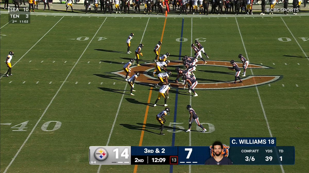 OUR BALL! 

📺 #PITvsCHI on @paramountplus 