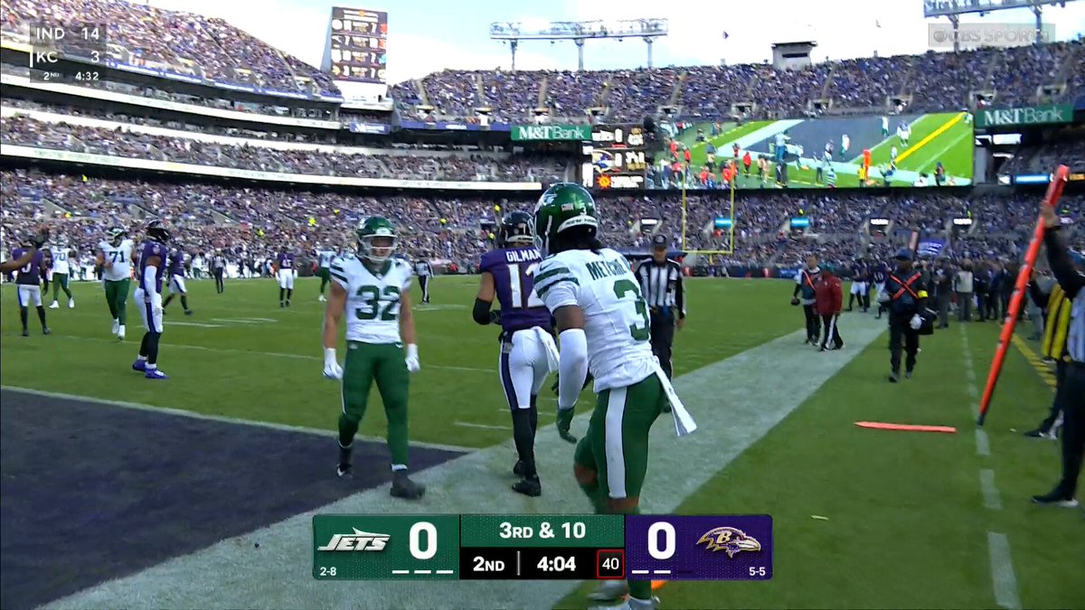 something slight

#ForTheCelly | @budlight 