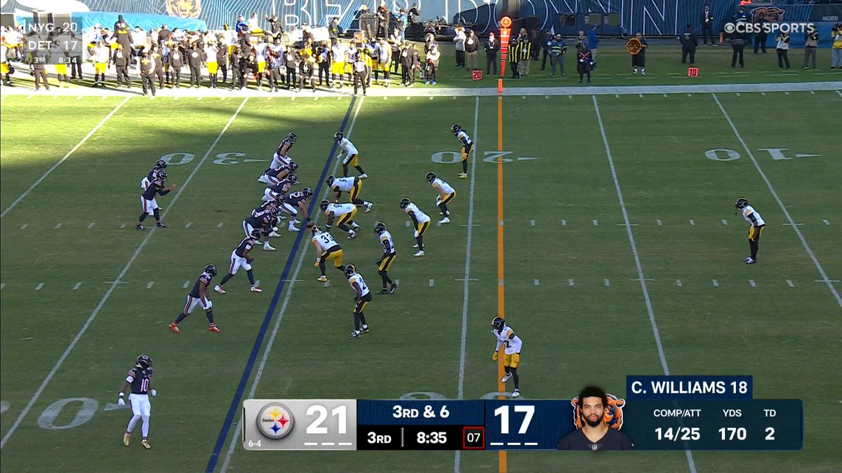 Second of the day for @idjmoore 💫

📺: CBS 