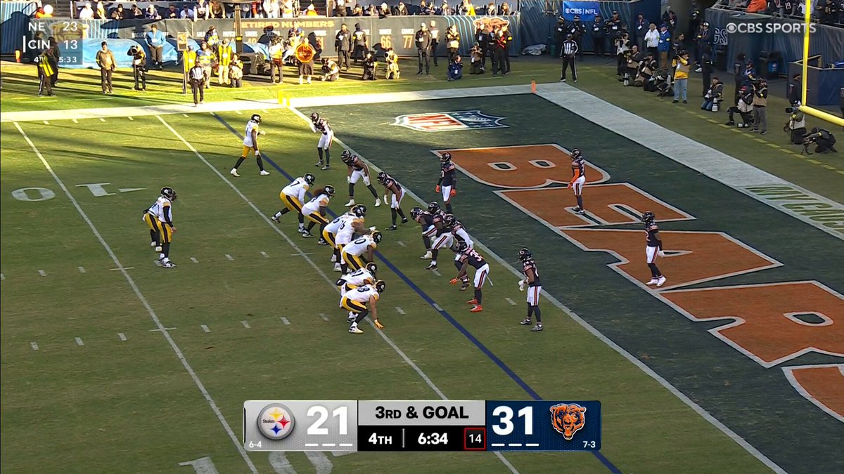 BULLSEYE 🎯

📺 #PITvsCHI on @paramountplus 