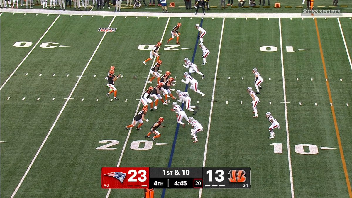 That's a Tinsley touchdown

📺: #NEvsCIN on CBS/Paramount+ 