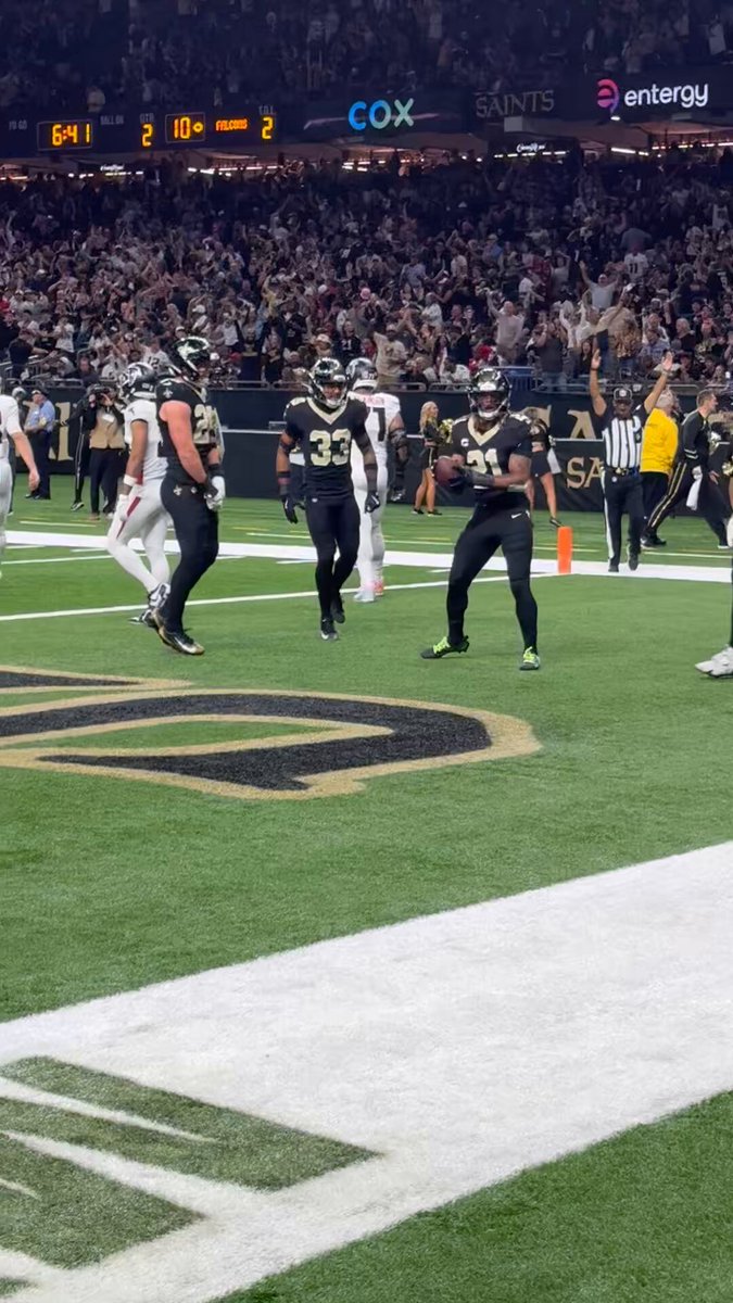 This INT was crazy ngl 

#ForTheCelly | @budlight 