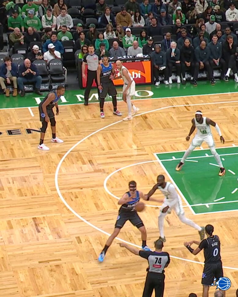 Orlando Robinson for three 