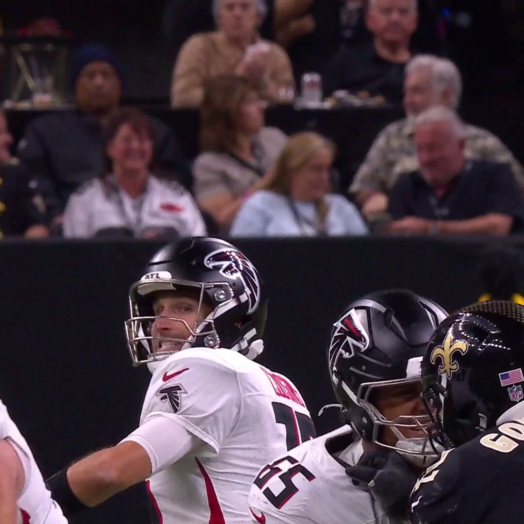 MOON ball 🌙

FOX | NFL+ 