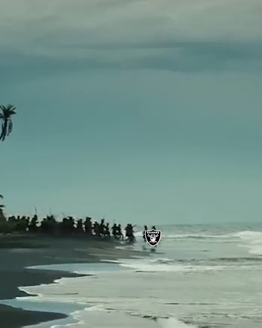 call him CAPTAIN Jim Schwartz the way this defense is balling 