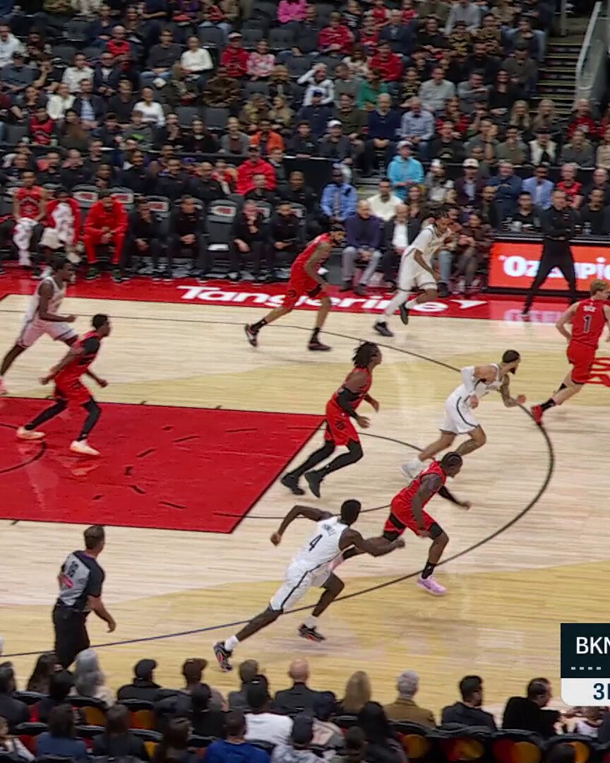 JA'KOBE: 4/4 FROM 3PT 👌  