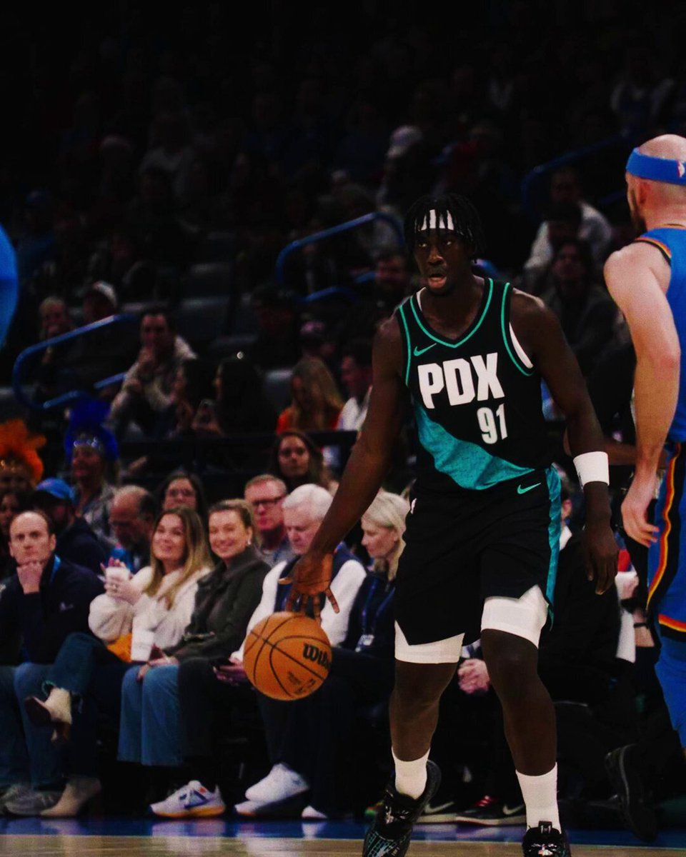 Big man from three 👏 