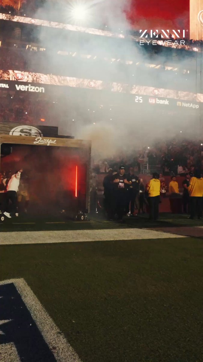 1️⃣3️⃣ under the lights 🤩

@zennioptical | #FTTB 