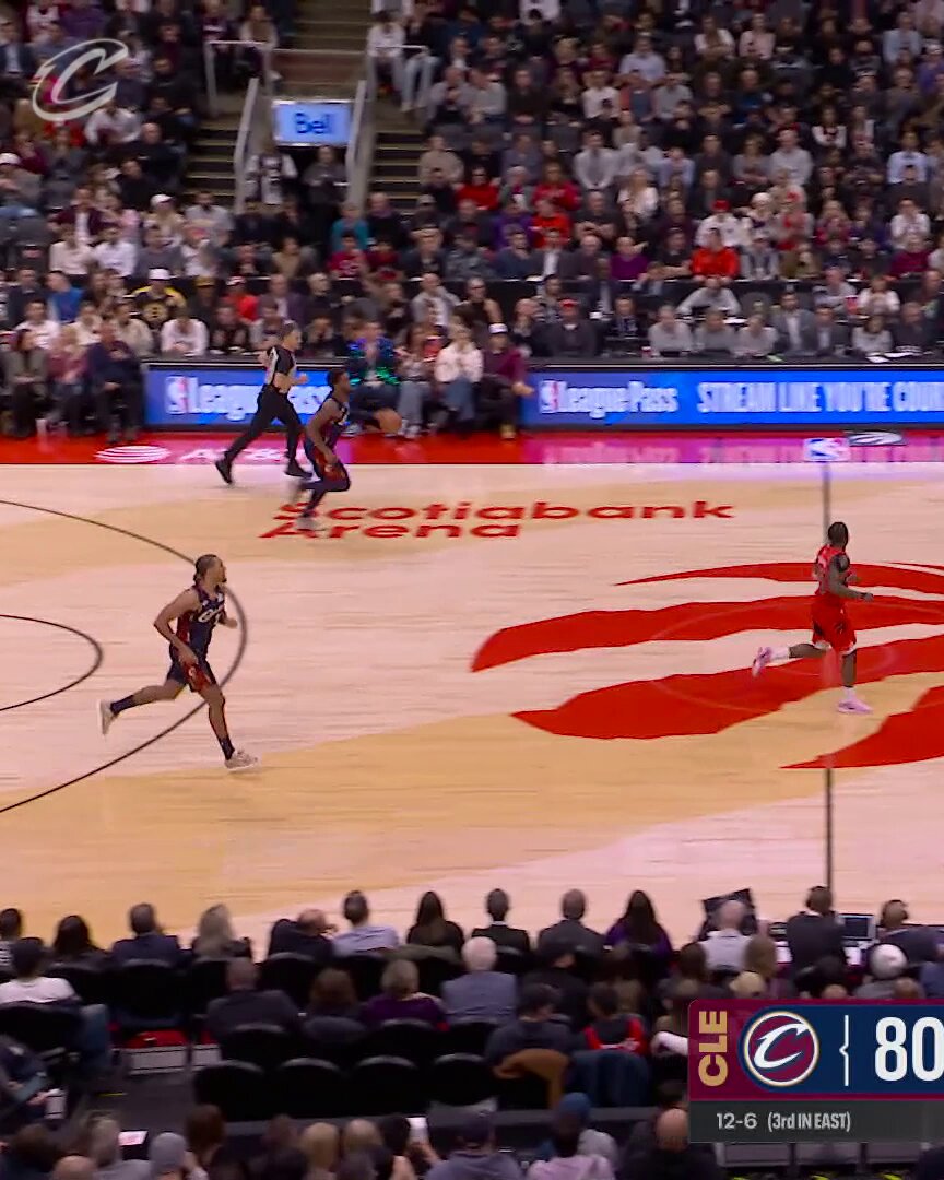 🕷️ Spida with the floater. 

@spidadmitchell | #LetEmKnow 