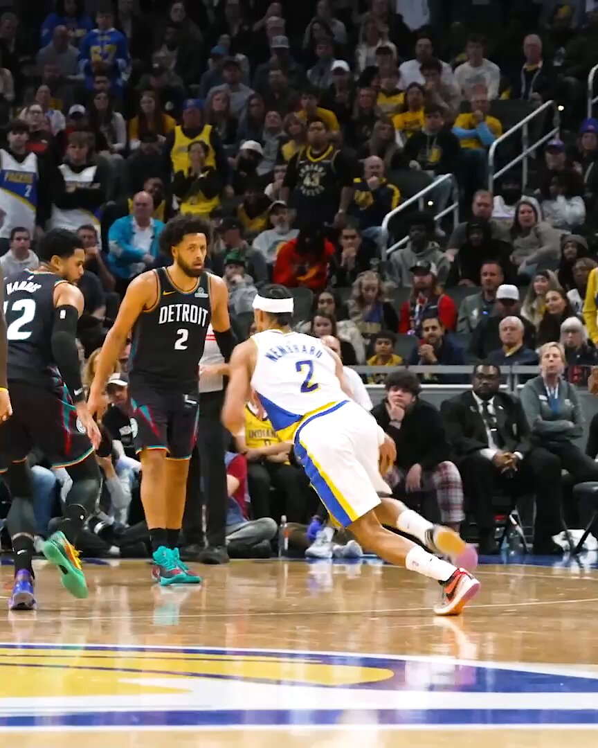 this move from Andrew Nembhard that led to Isaiah Jackson's and-1 👀  