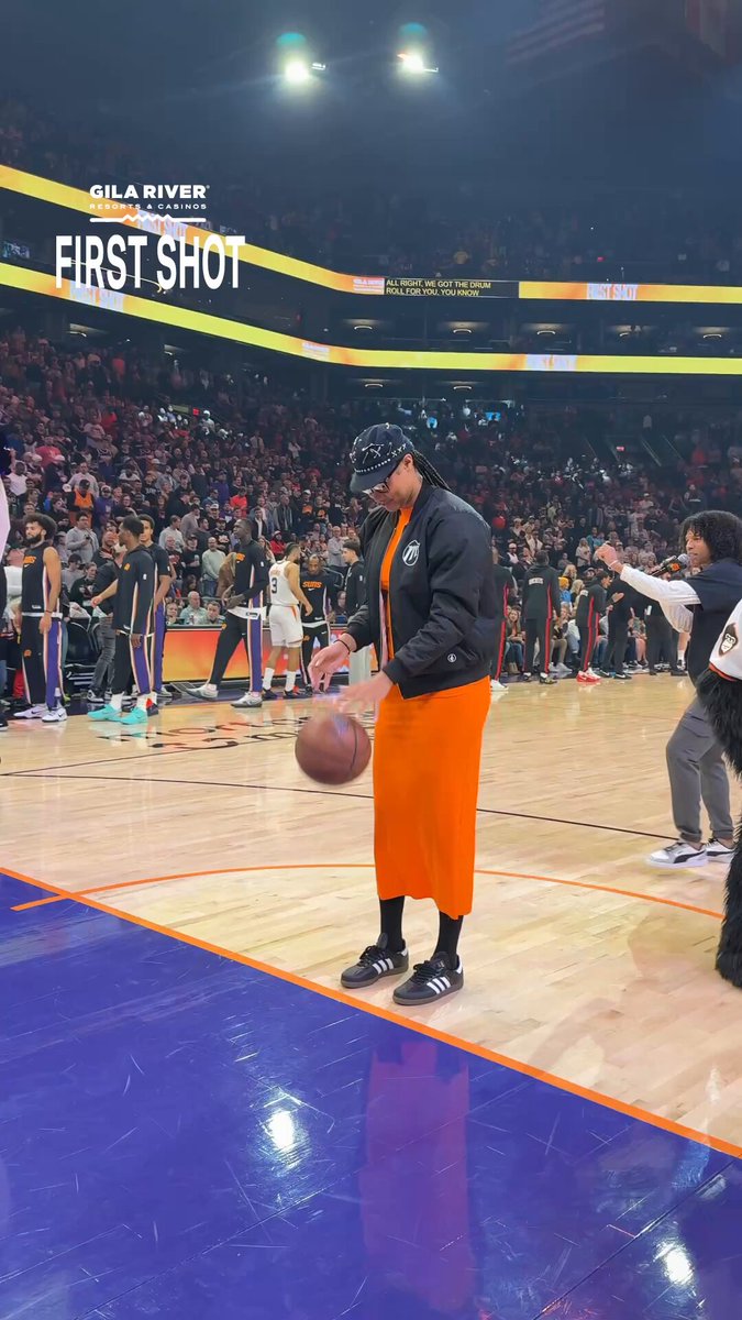 Satou Sabally in the building to sink tonight's @PlayAtGila First Shot 🤩 