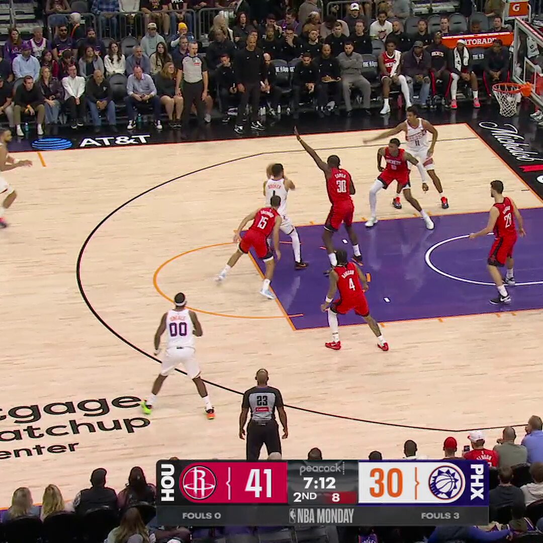 Dillon Brooks is FEELING IT.

4 straight buckets for the @Suns!

Watch on Peacock: