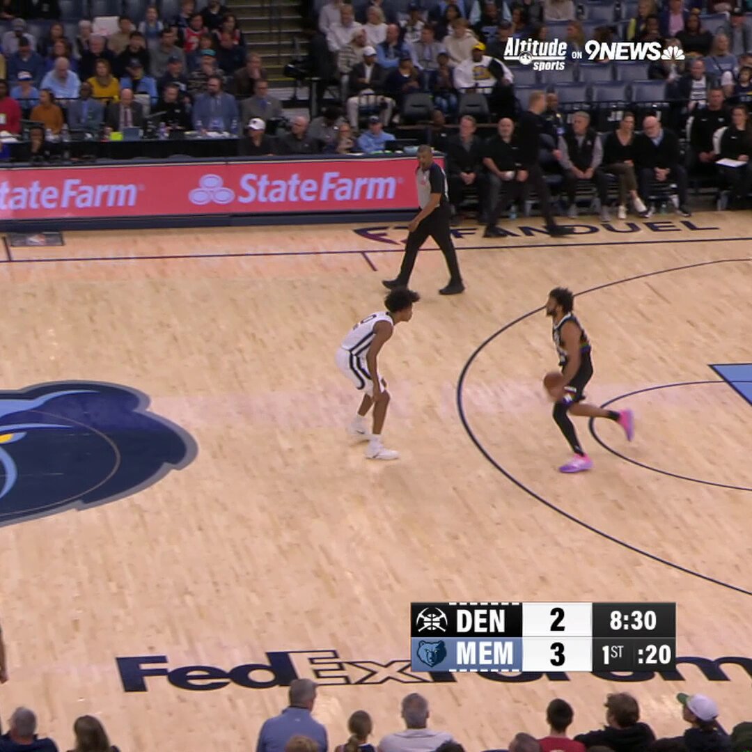 Jamal Murray & Nikola Jokić get the job done for Denver 🤝

Murray: 29 PTS, 8 AST, 6-9 3PM
Jokić: 17 PTS, 16 AST, 10 REB, 3-4 3PM

@nuggets move to 13-4! 