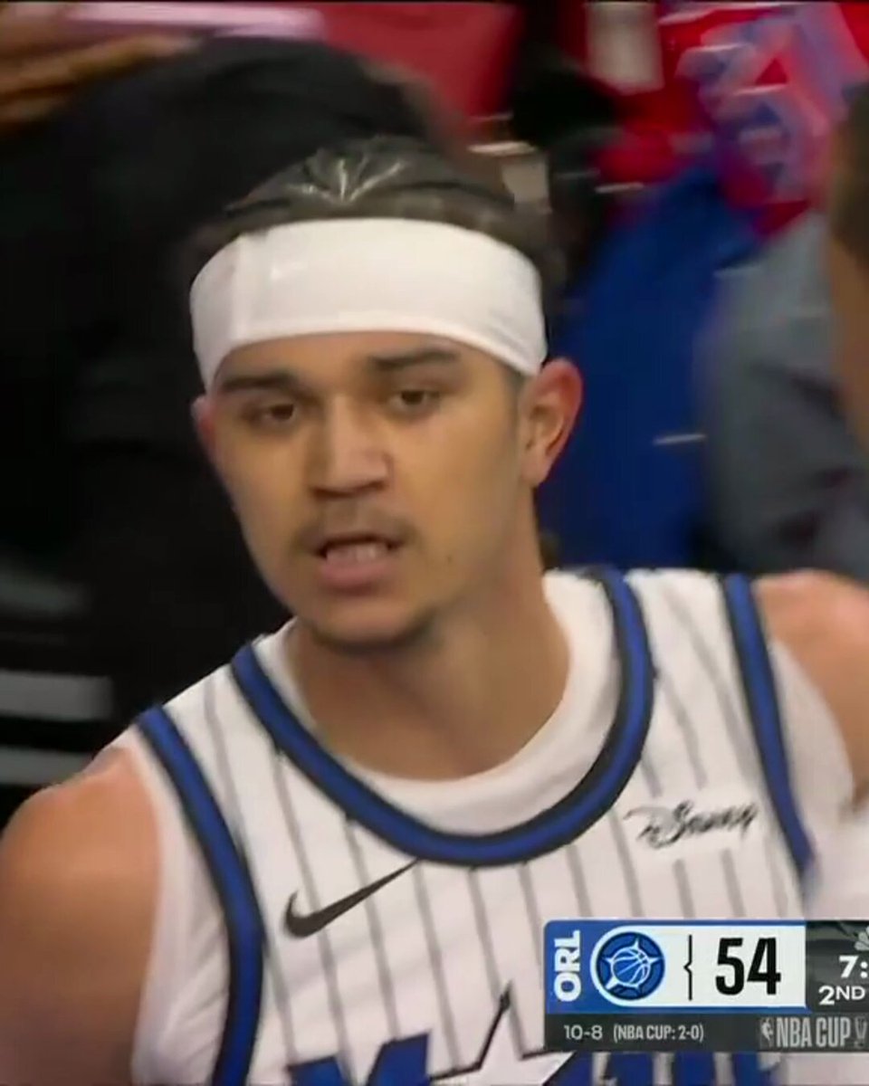 ANTHONY BLACK WAS COOKIN' AGAINST THE 76ERS 🔥 

Scored a career-high 31 PTS off the bench 👀 