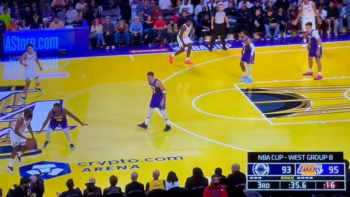 Lakers challenging this late call on Smart. There is definitely A to B from Smart, moving into Harden's path for an easy call however, there's a level of contact that might not meet the criteria for a foul. 