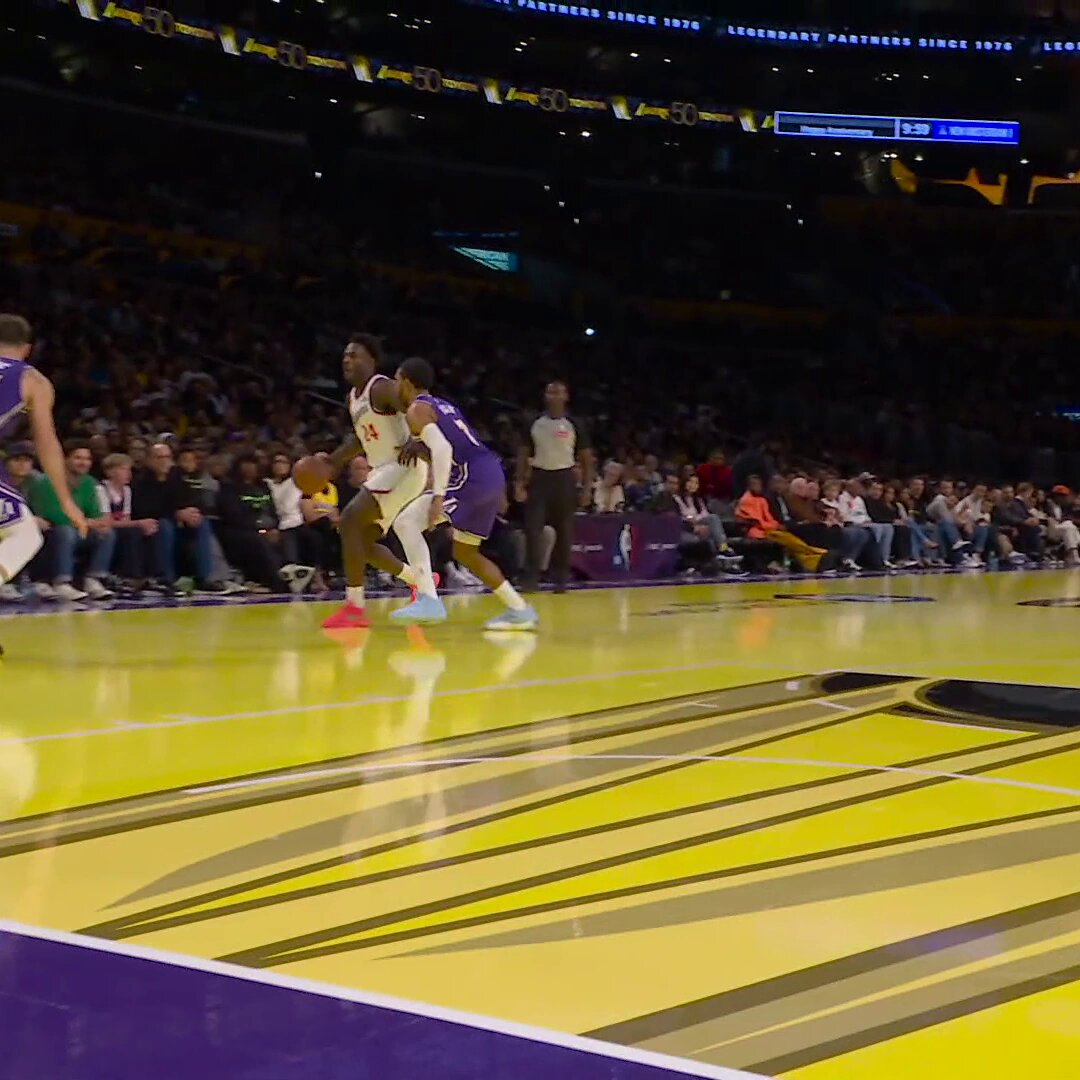 let's watch that pass from Kobe to Kobe again 🔂  