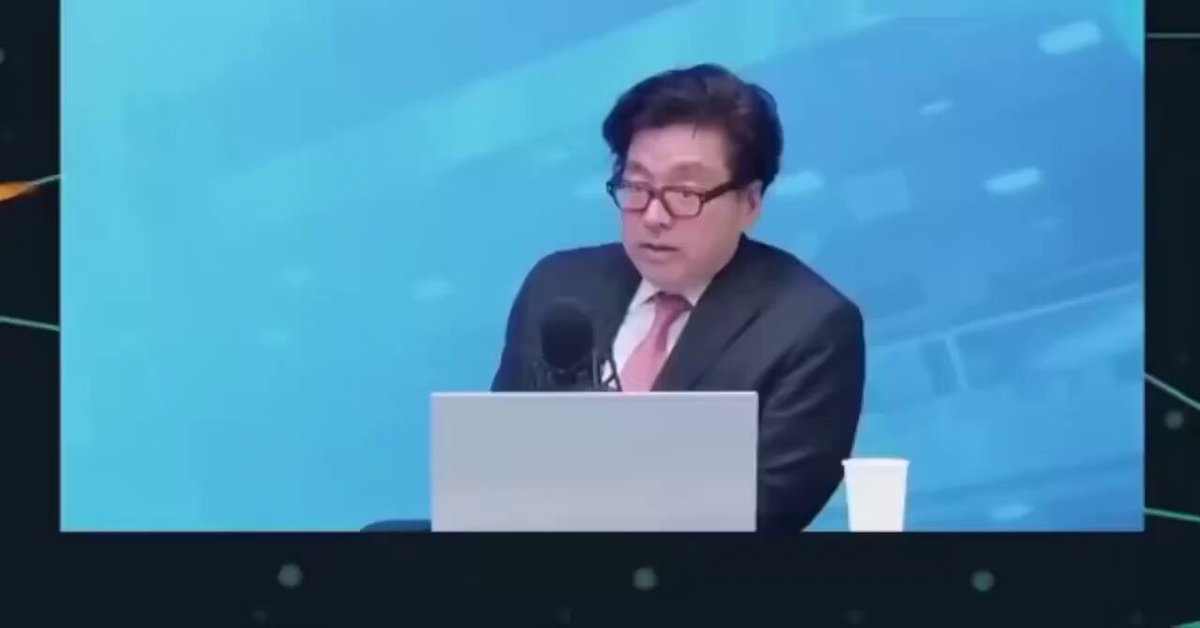 🚨Bureau : "Bitcoin supera i 2 trilioni di dollari: un traguardo senza precedenti secondo Tom Lee"