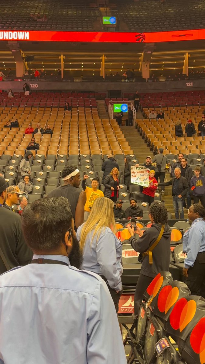 Still so much love between Pascal Siakam and Toronto 🫶

(via @StarSports)  