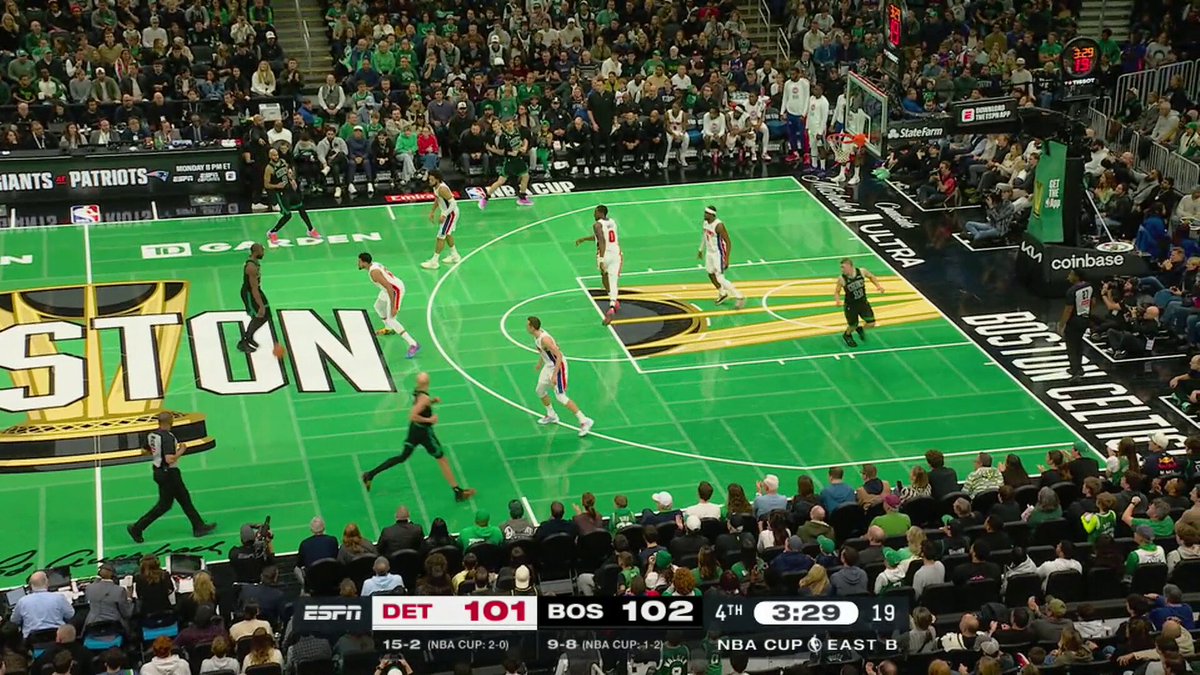 5TH THREE OF THE GAME FOR DERRICK WHITE!

🏆 DET-BOS • East Group B 
@emirates NBA Cup on ESPN 