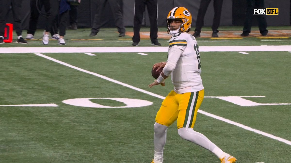 Dontayvion Wicks and Jordan Love putting on a show on Thanksgiving 

GBvsDET on FOX/FOX One/Tubi
Also streaming on @NFLPlus 