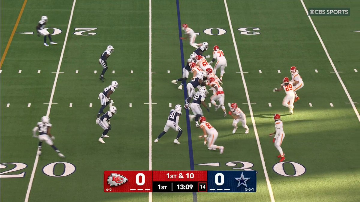 Rashee Rice puts the Chiefs on top first! 🔥

(Via @NFL) 
