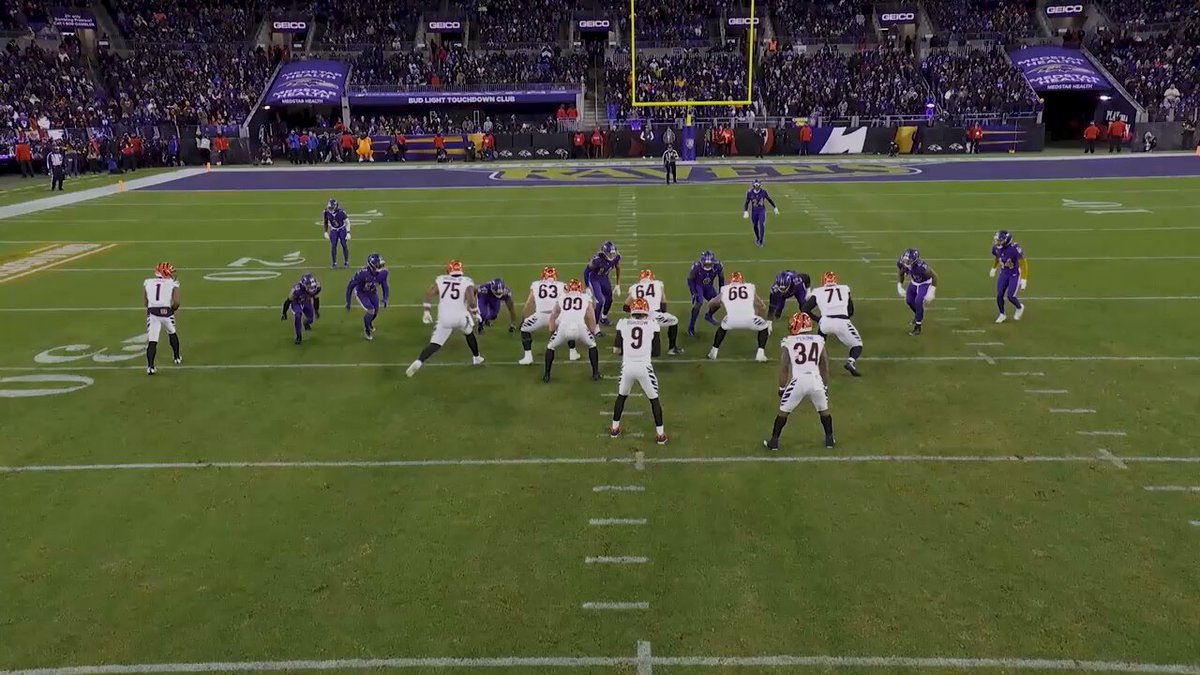 Joe Burrow DIME for six 

CINvsBAL on NBC
Stream on @NFLPlus + Peacock 