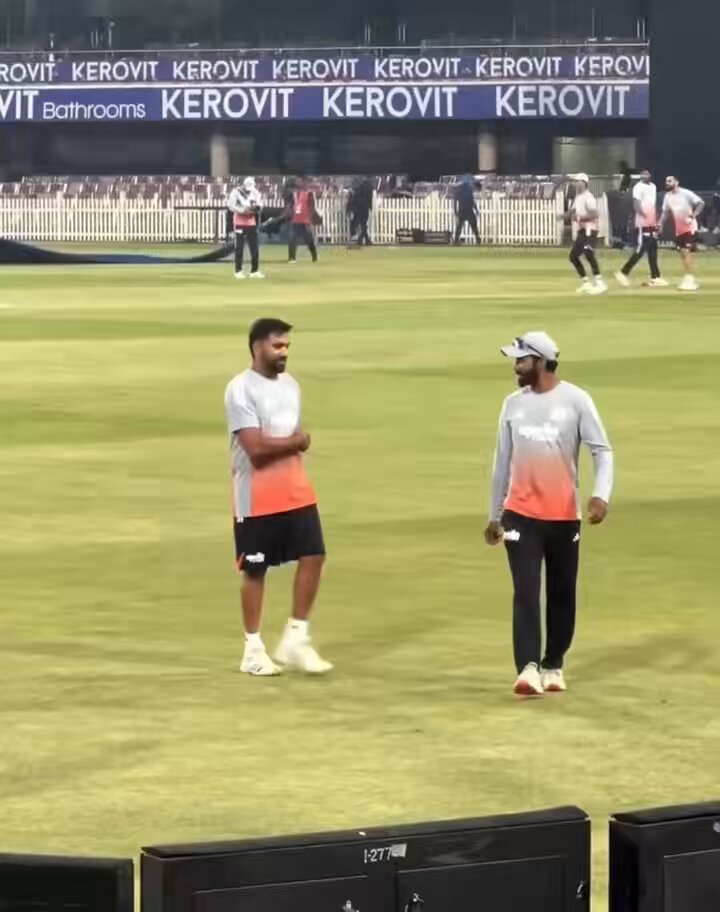 Rohit Sharma having fun with Picture
