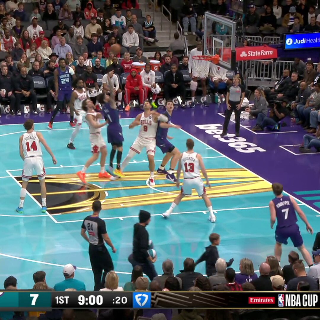 Through the defender's legs?!?

That's WILD, LaMelo!

? CHI-CHA • East Group C
 @emirates NBA Cup
 NBA League Pass: