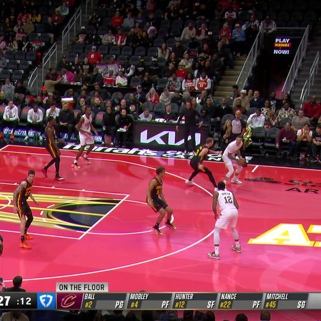 DE'ANDRE HUNTER SAID: IT'S POSTER TIME 

? CLE-ATL • East Group A 
 @emirates NBA Cup 
 NBA League Pass: