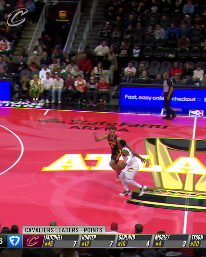 🤯 DON NO-LOOK TO Q FOR THE TRIPLE! #LetEmKnow 