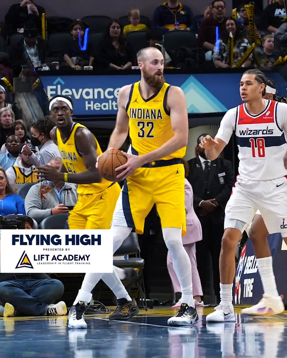 Jarace Walker's reverse slam is tonight's @FlyWithLIFT Flying High Moment of the Night 👏 