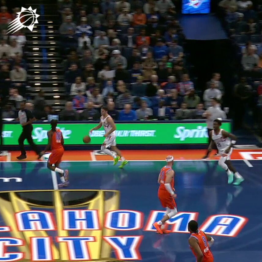 Collin finds Nick for the two-handed JAM 💪 