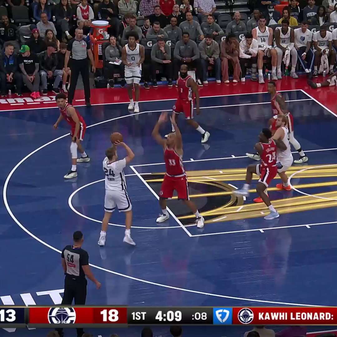 YOU GOTTA WATCH THIS

TURNIN' DEFENSE ➡️ OFFENSE! 