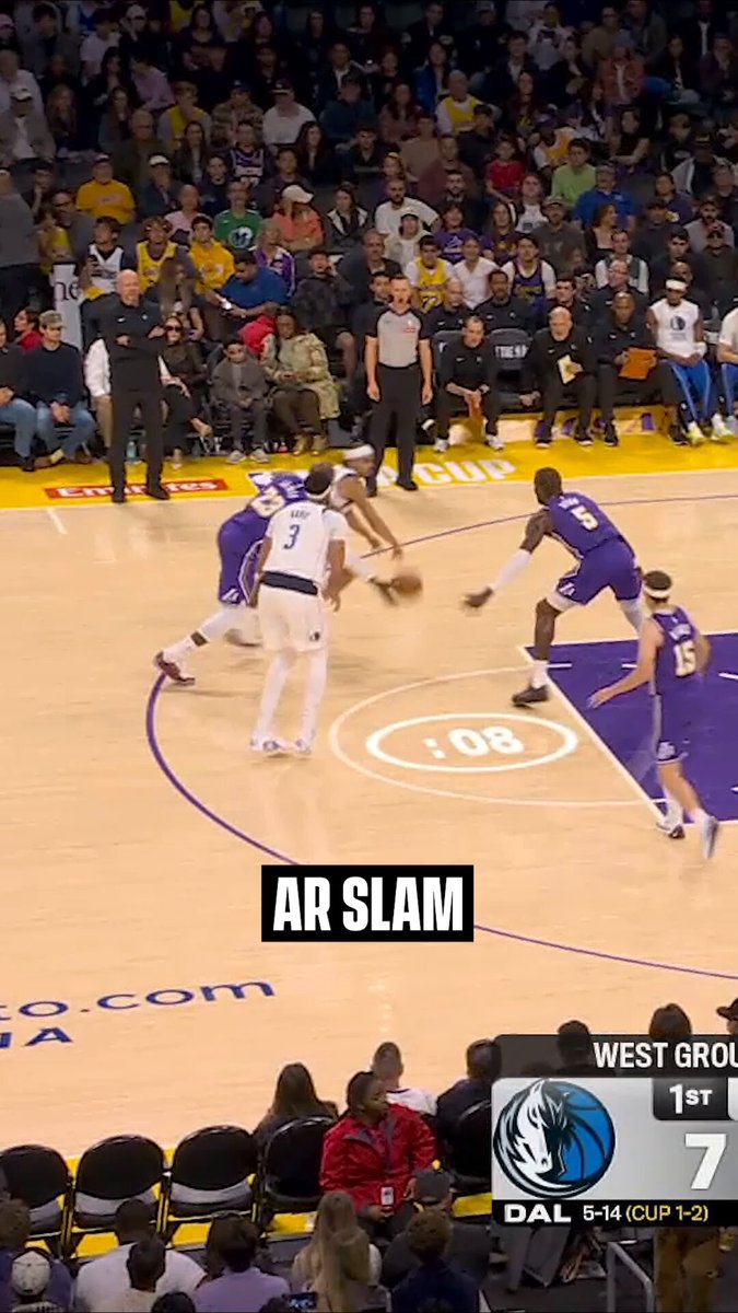 AR’s second dunk of the season and he wants it KNOWN ✌️ 