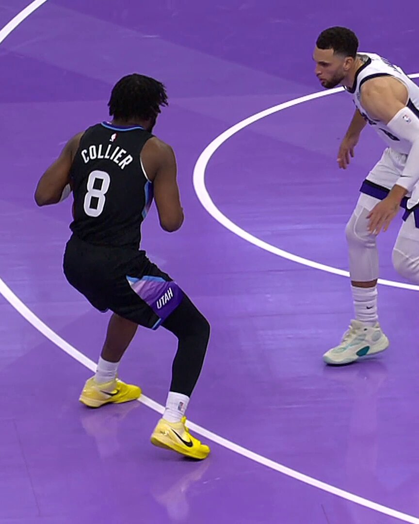 the category is: Brice Sensabaugh dunks 