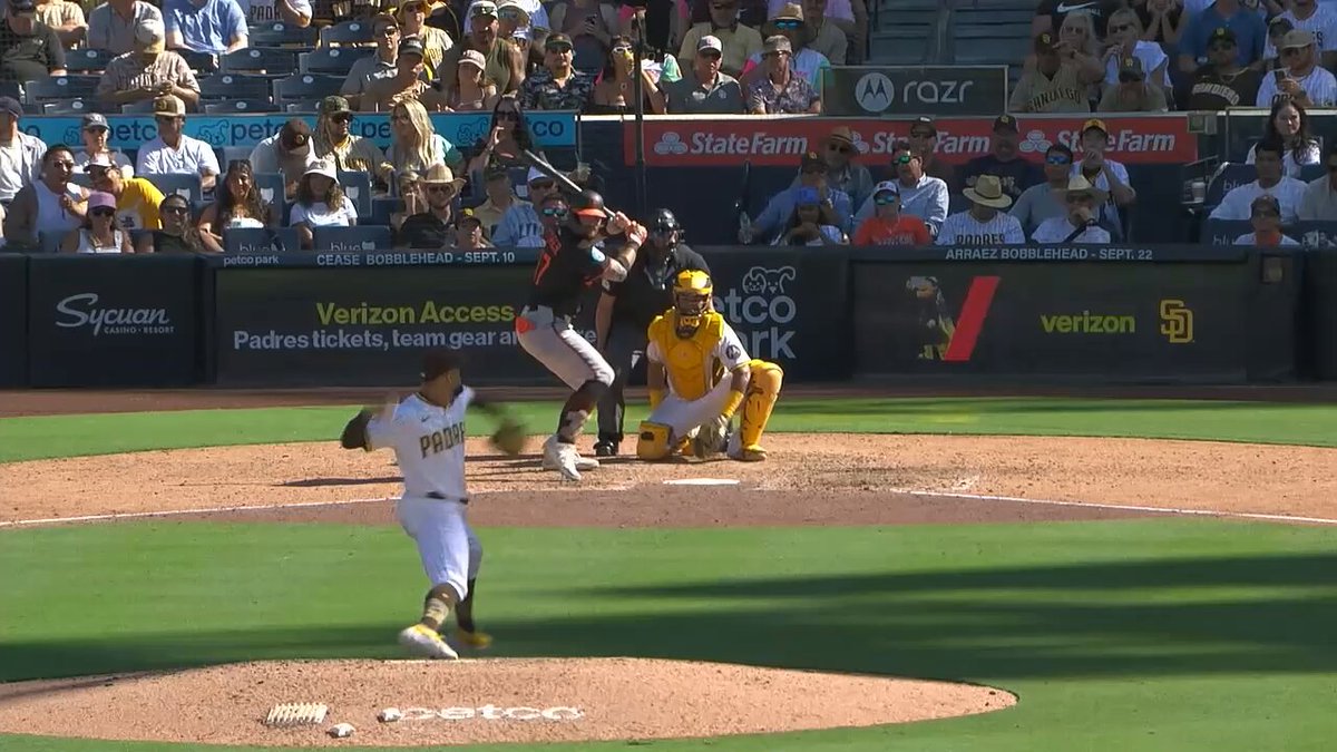 Top Plays of 2025: No. 23

Ramón Laureano leaps up and brings it back! 