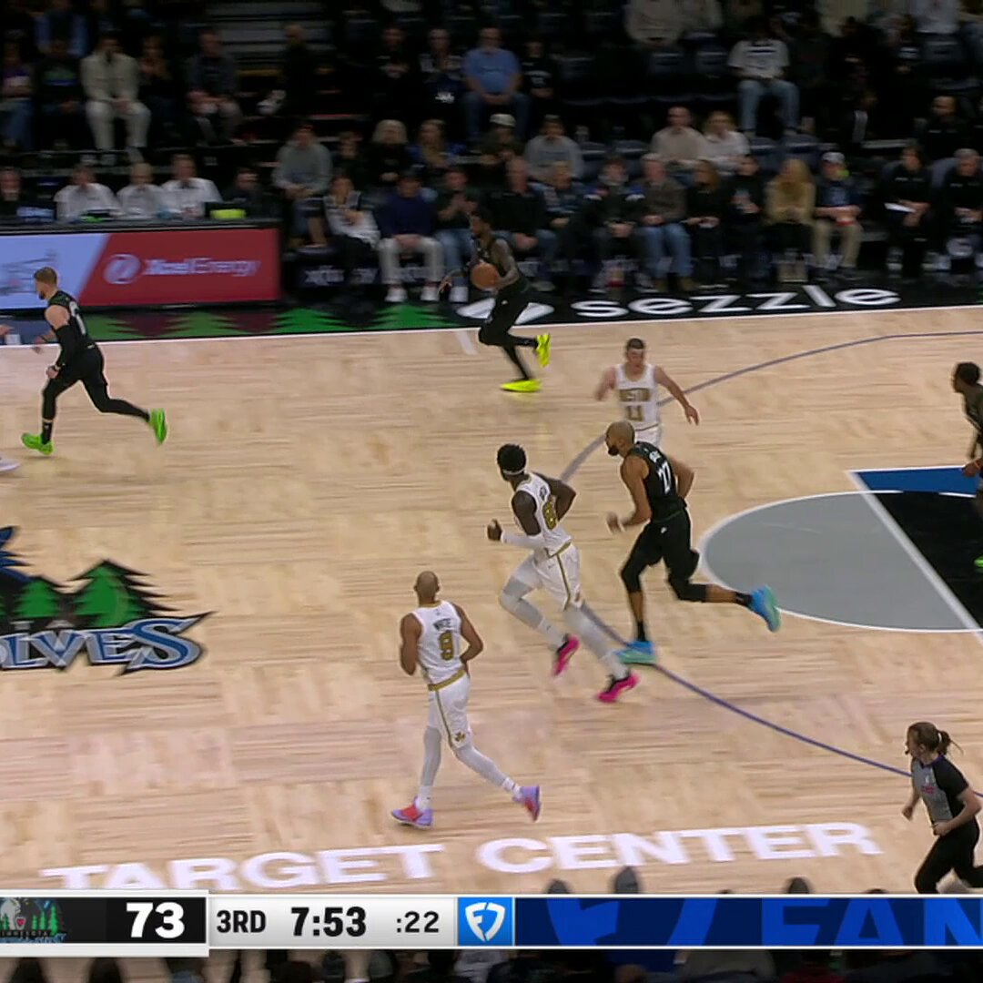 RANDLE DISH ➡️ GOBERT AND-1!

3-point game on NBA TV: