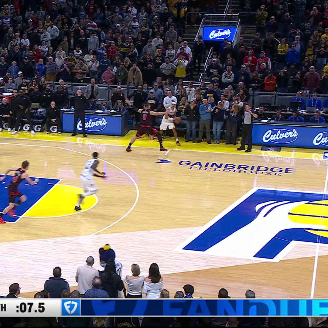 PASCAL SIAKAM GAME-WINNER 😱😱

INDIANA WINS THEIR SECOND STRAIGHT. 