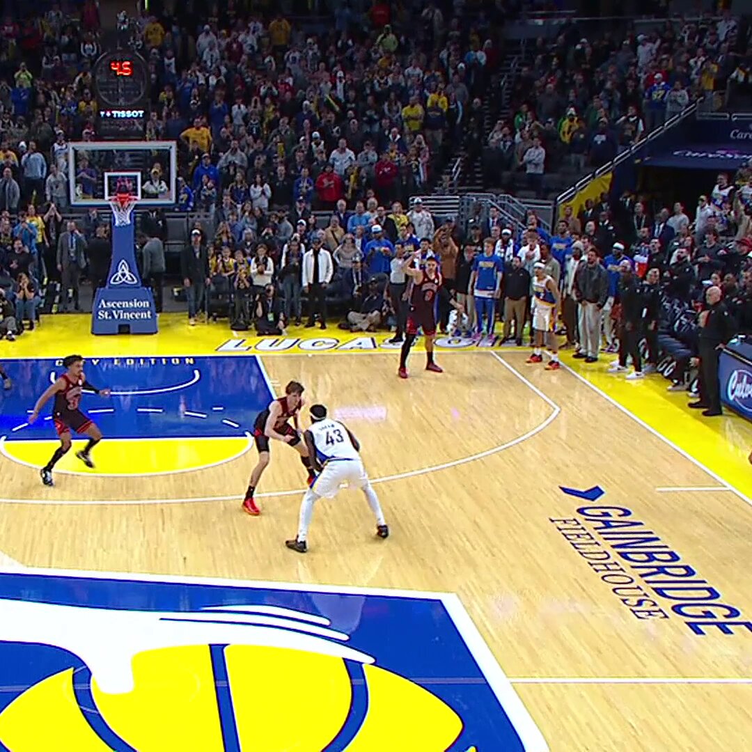 The strong drive.
The crafty fake.
The game-winning jumper.

PASCAL SIAKAM CALLED GAME 🚨  