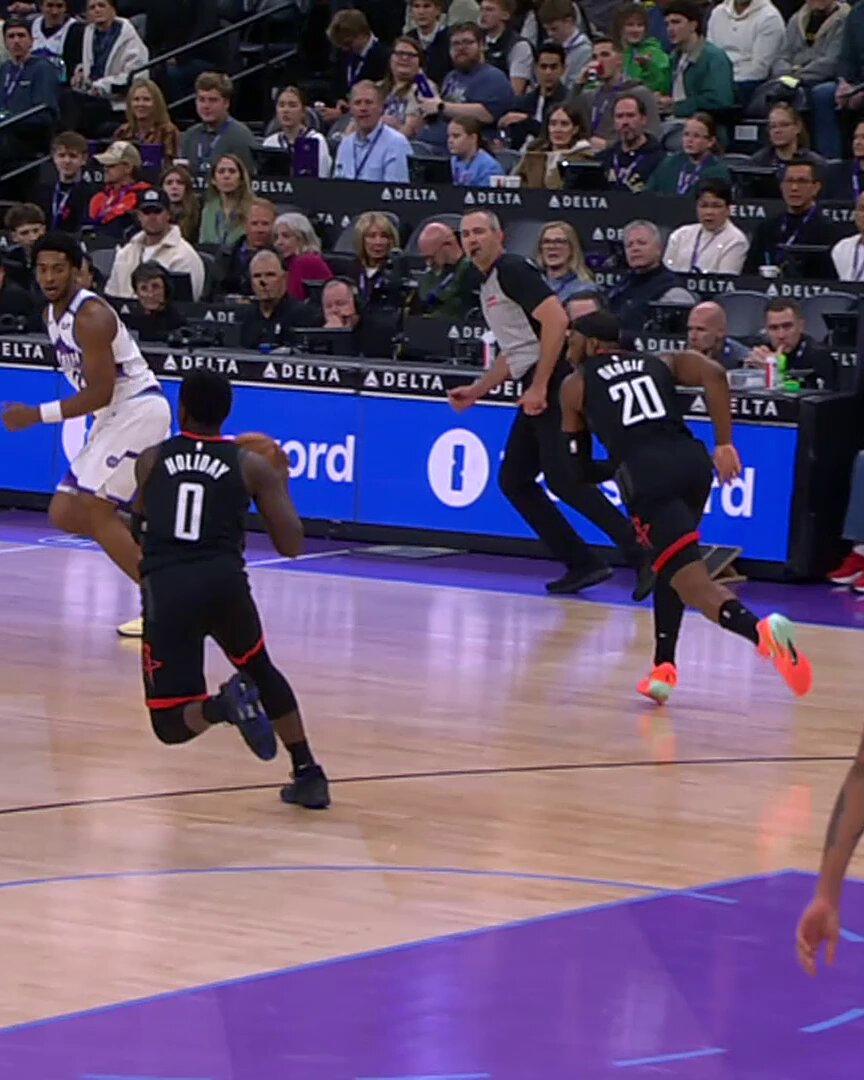 get it back then take it to the rack 🫡

#TakeNote | @isaiahcollier04 