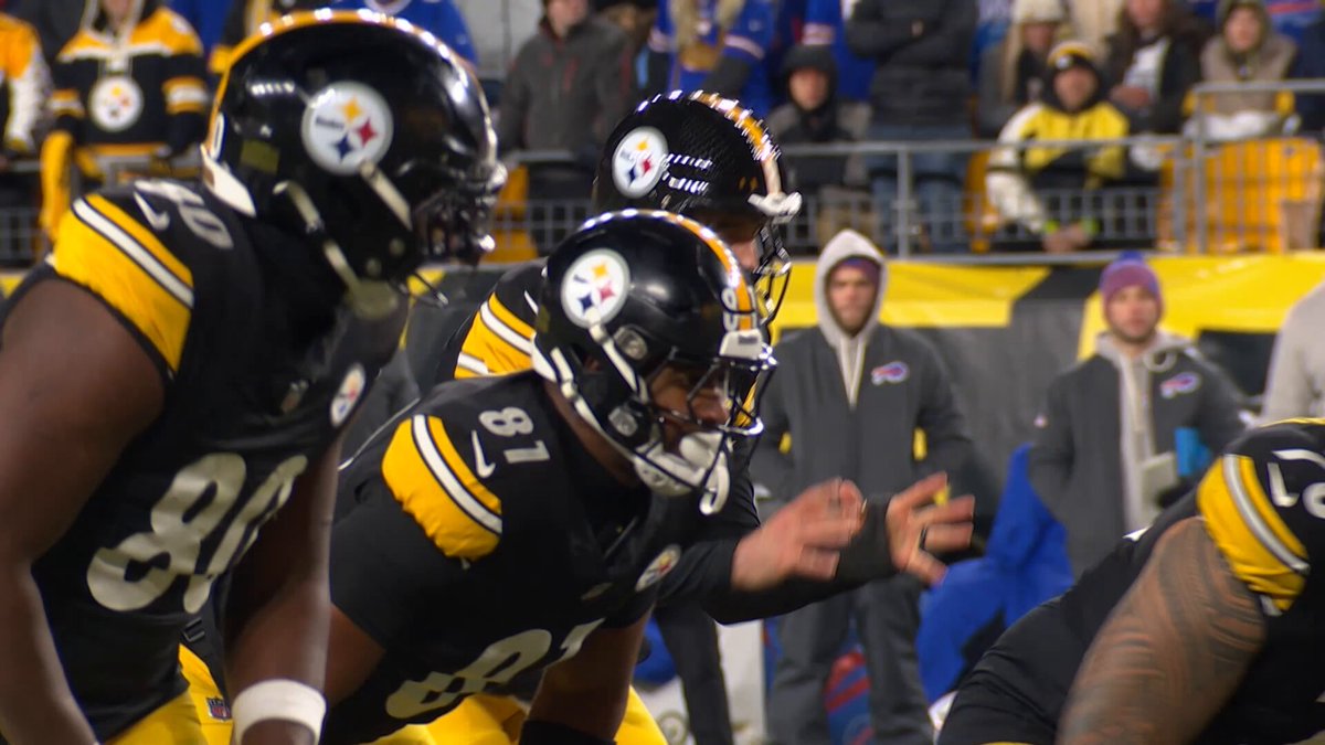 wowieeeeee 😤 @KENNETHGAINWEL

📺: #BUFvsPIT on @paramountplus 