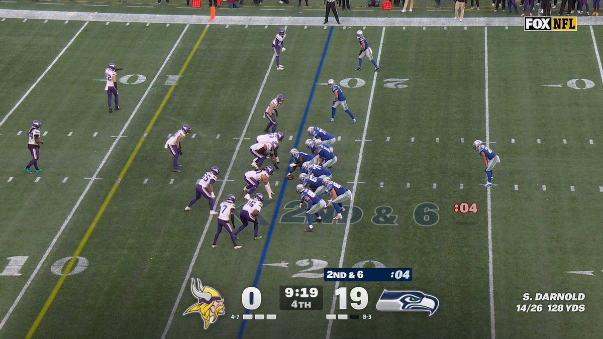 Needed a yard. Got a 17-yard TD. 

#ProBowlVote + @zachcharbon

📺: @NFLonFOX 