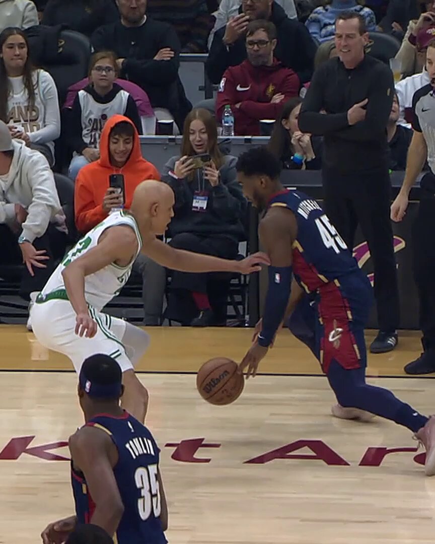 SPIDA'S CAN FLY. 

@spidadmitchell | #LetEmKnow 