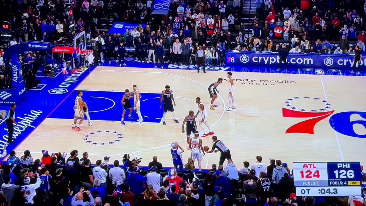 Interesting play to get a face up post up to tie, can Johnson hit the FTs?? 
